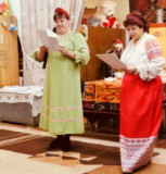 в отделе по народному творчеству МБУК «Краснинская ЦКС» прошло познавательно-развлекательное мероприятие «Посиделки на Покров», организованное для участников взрослой творческой студии «Параскева» - фото - 4