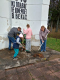 работники учреждений МБУК "Краснинская ЦКС" приняли участие во Всероссийской акции "Россия - семья семей" - фото - 15